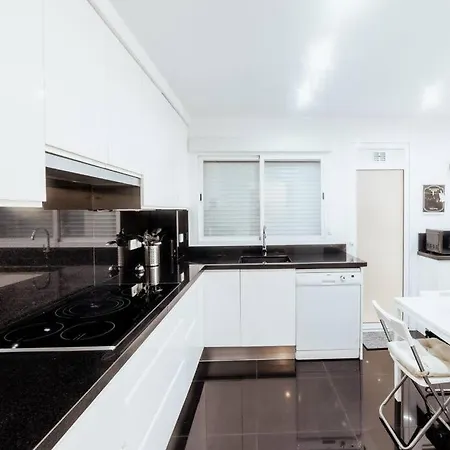 Apto. Plaza Seneca Centro Apartment